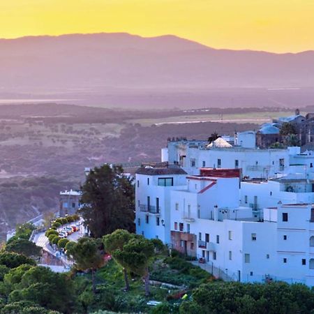 Levante Vejer de la Frontera Exterior photo